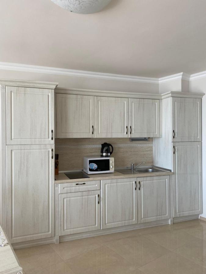 Private Super Apartments By Sea In Apart Hotel ! Pomorie Bagian luar foto