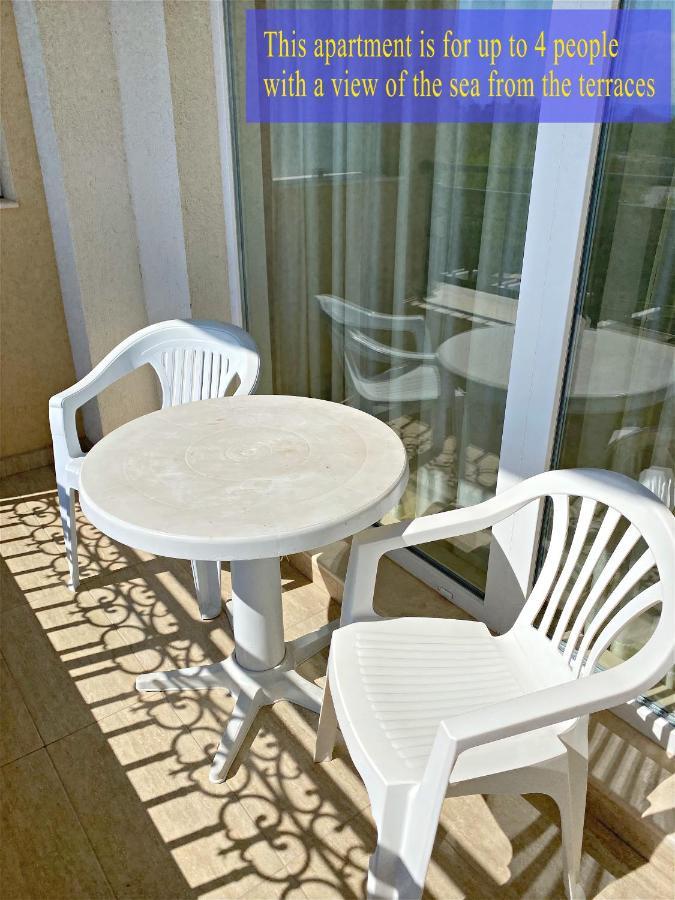 Private Super Apartments By Sea In Apart Hotel ! Pomorie Bagian luar foto