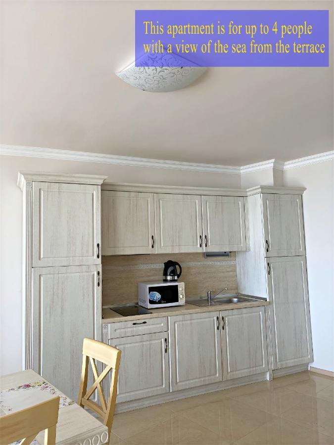 Private Super Apartments By Sea In Apart Hotel ! Pomorie Bagian luar foto