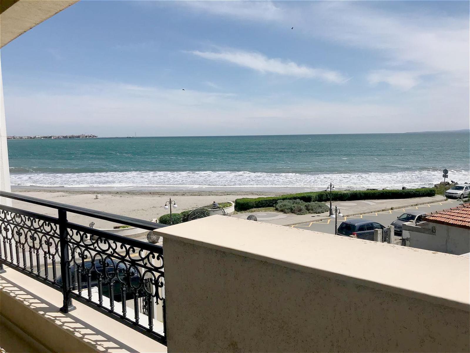 Private Super Apartments By Sea In Apart Hotel ! Pomorie Bagian luar foto